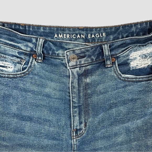 American Eagle Stretch Crossover Denim Mom Short Size 10 High Rise Cuffed Blue - Picture 4 of 11